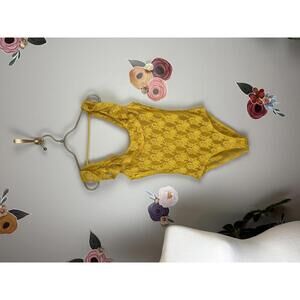 Bleuh Ciel Canary Lace Bodysuit - Size - Medium